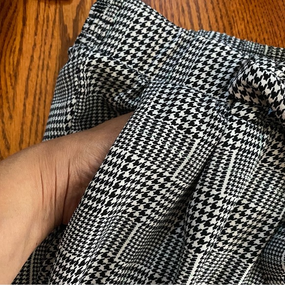 Plus Sz 3X Torrid Plaid Houndstooth SelfTie Tapered cuffed Pant - Picture 4 of 8